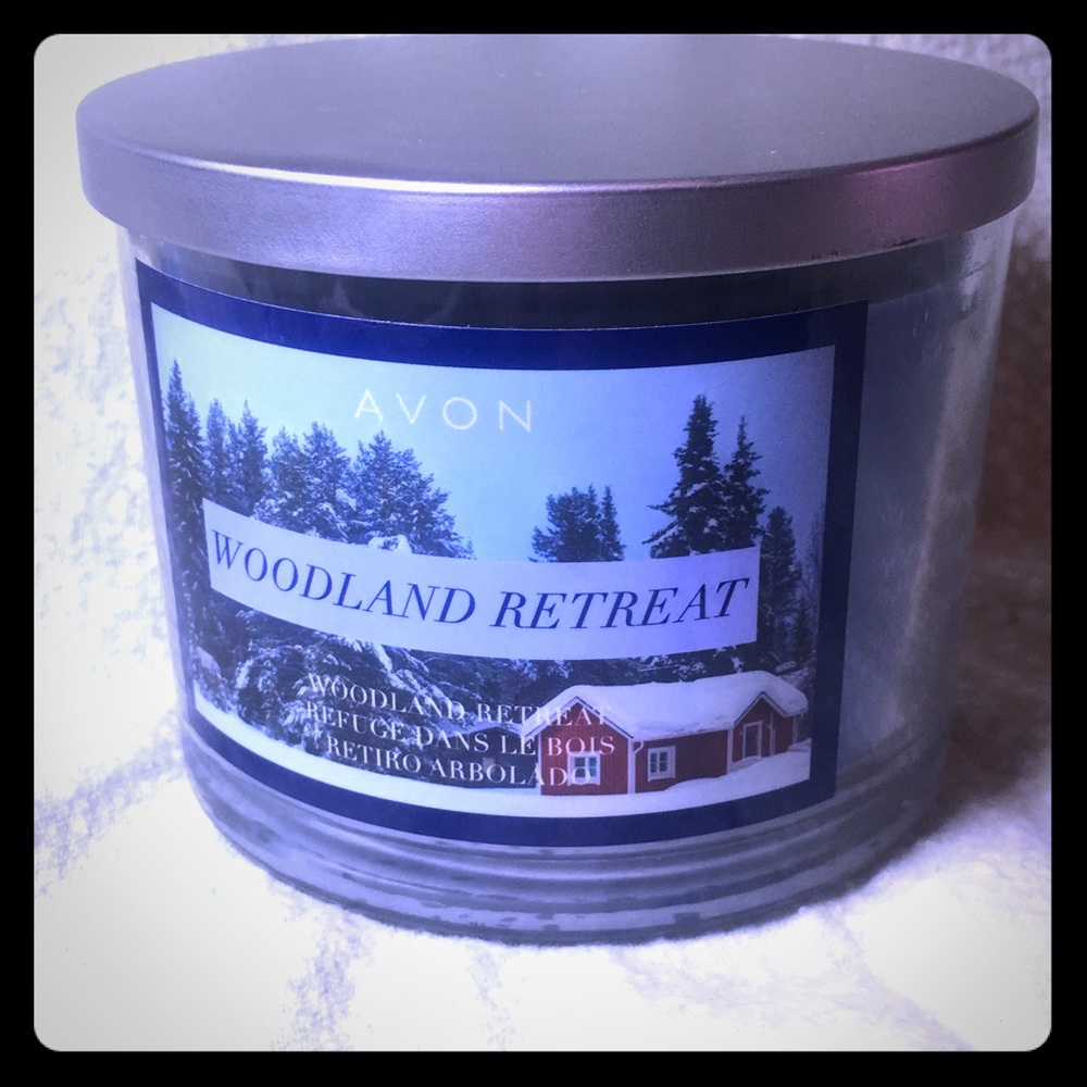 Avon Woodland Retreat candle